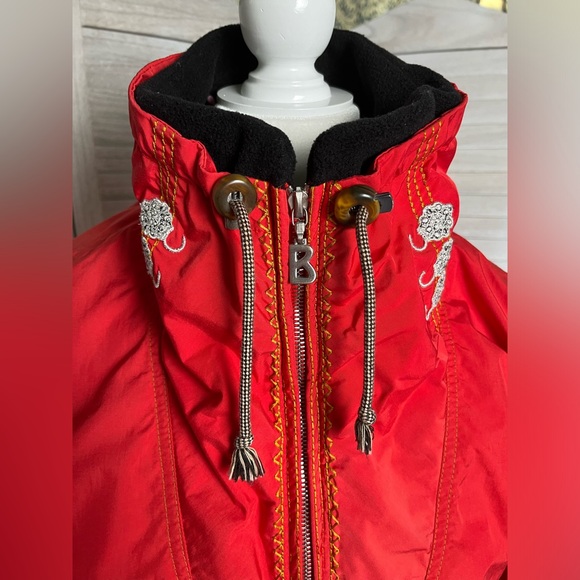 vintage Bogner red pullover embroidered ski parka with Fiberfill lining size 8 - Picture 3 of 12